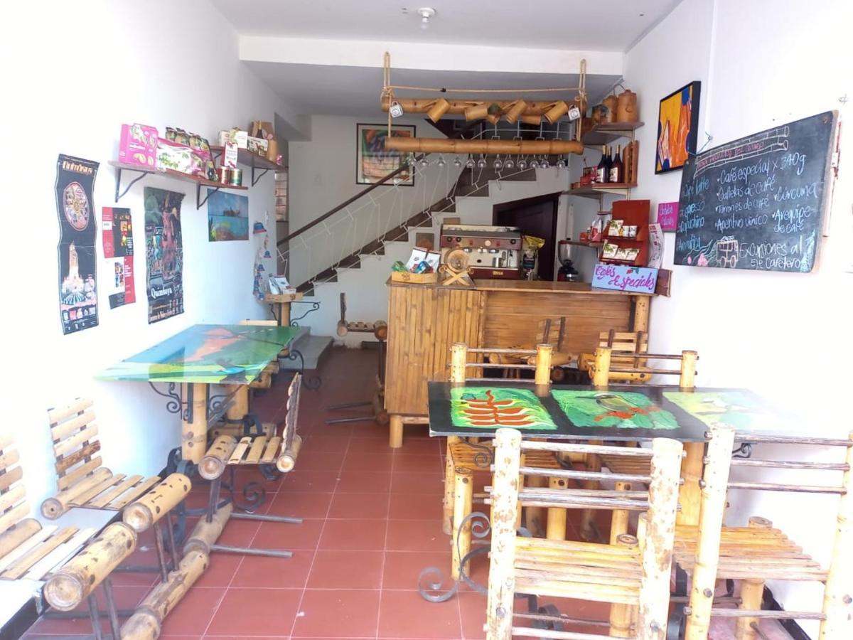 בוגוטה Hostal Cafe San Bernabe מראה חיצוני תמונה