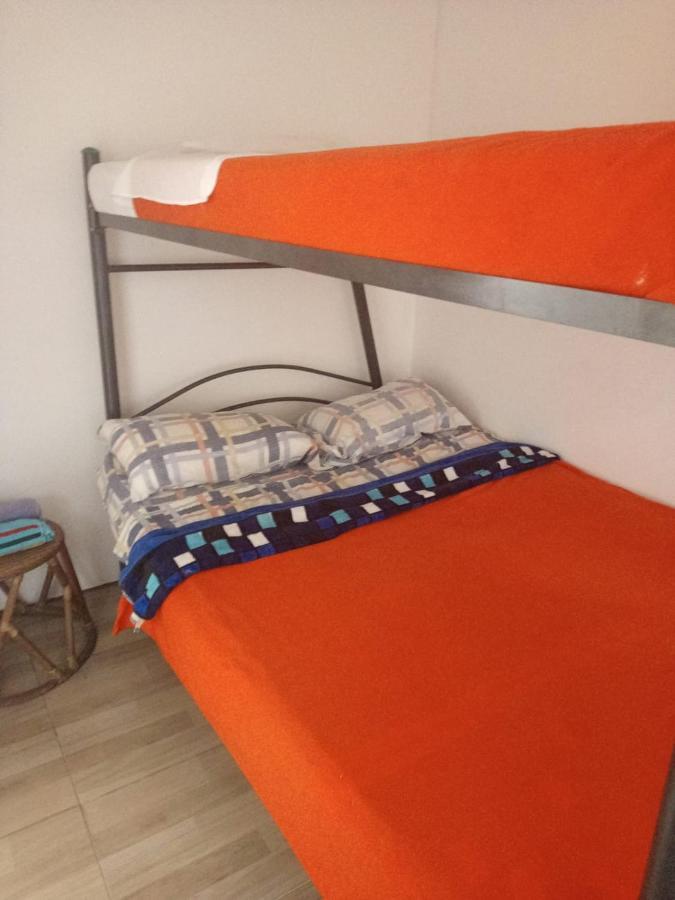 בוגוטה Hostal Cafe San Bernabe מראה חיצוני תמונה